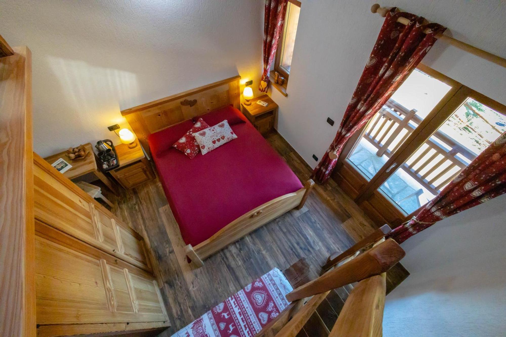 Hotel Le Coin des Mélèzes à Brusson Extérieur photo